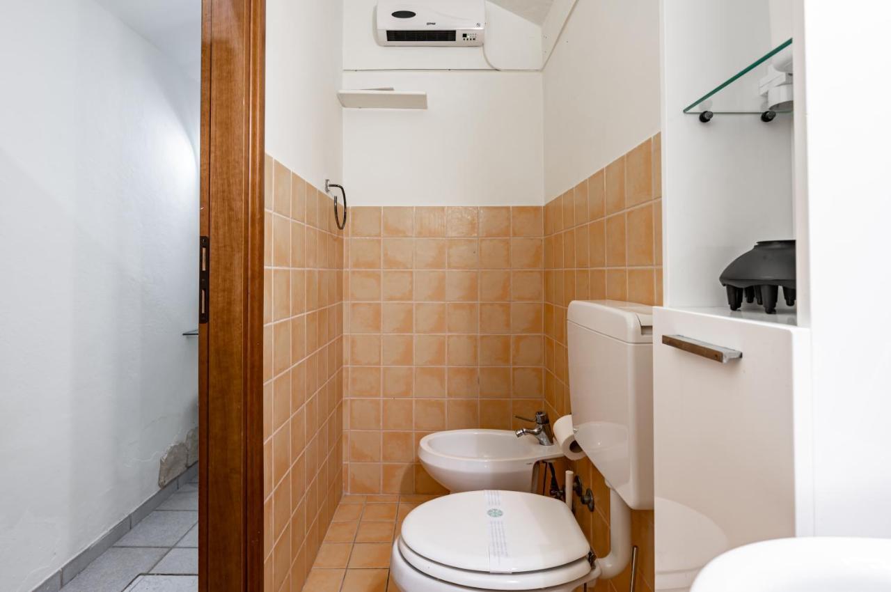 University And San Marco Cozy Apartment Флоренция Экстерьер фото